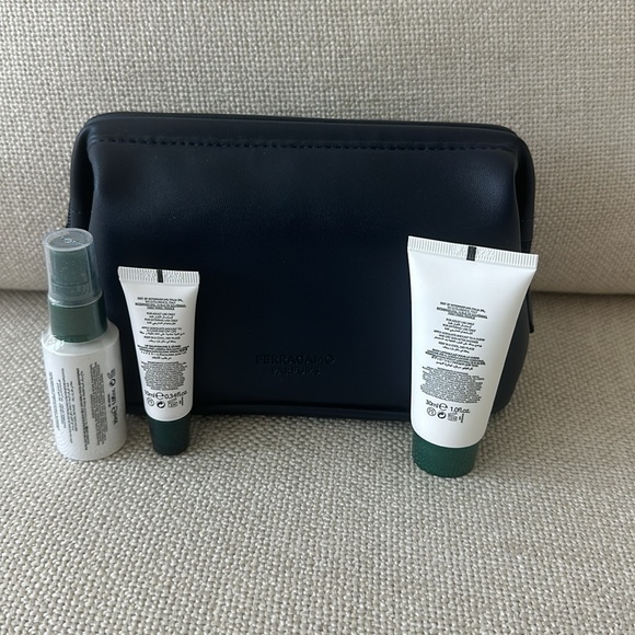 Ferragamo Cosmetic Bag - Picture 7 of 7